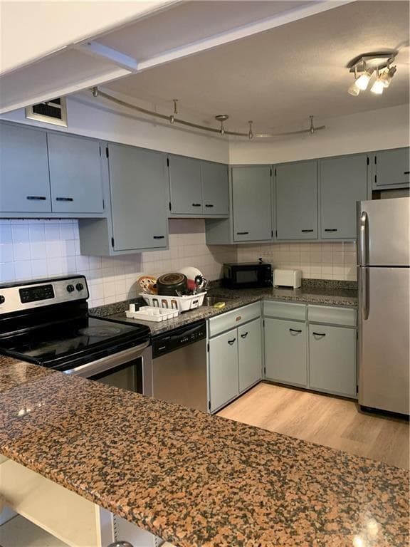 77 pitman Street #205 - Photo 3