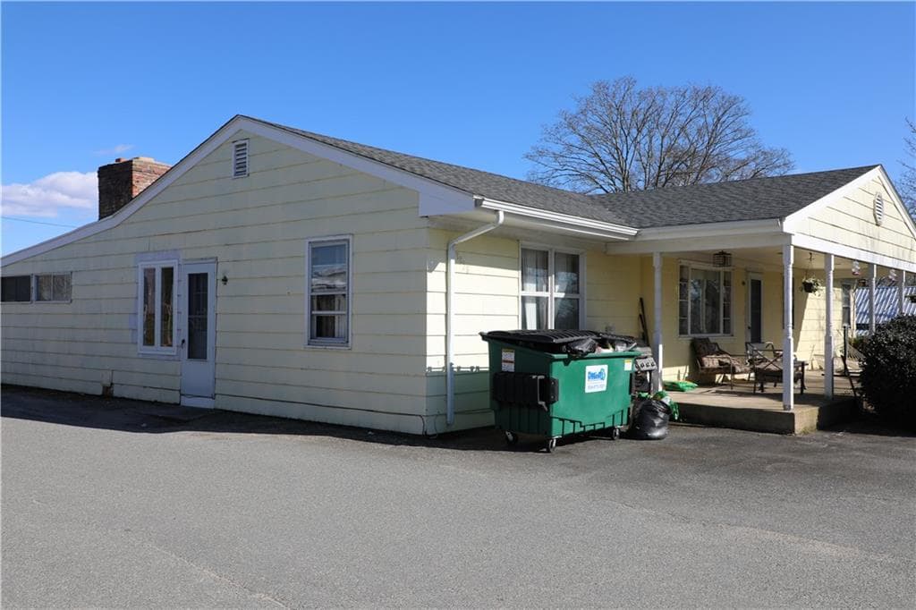 3624 Main Road - Photo 2
