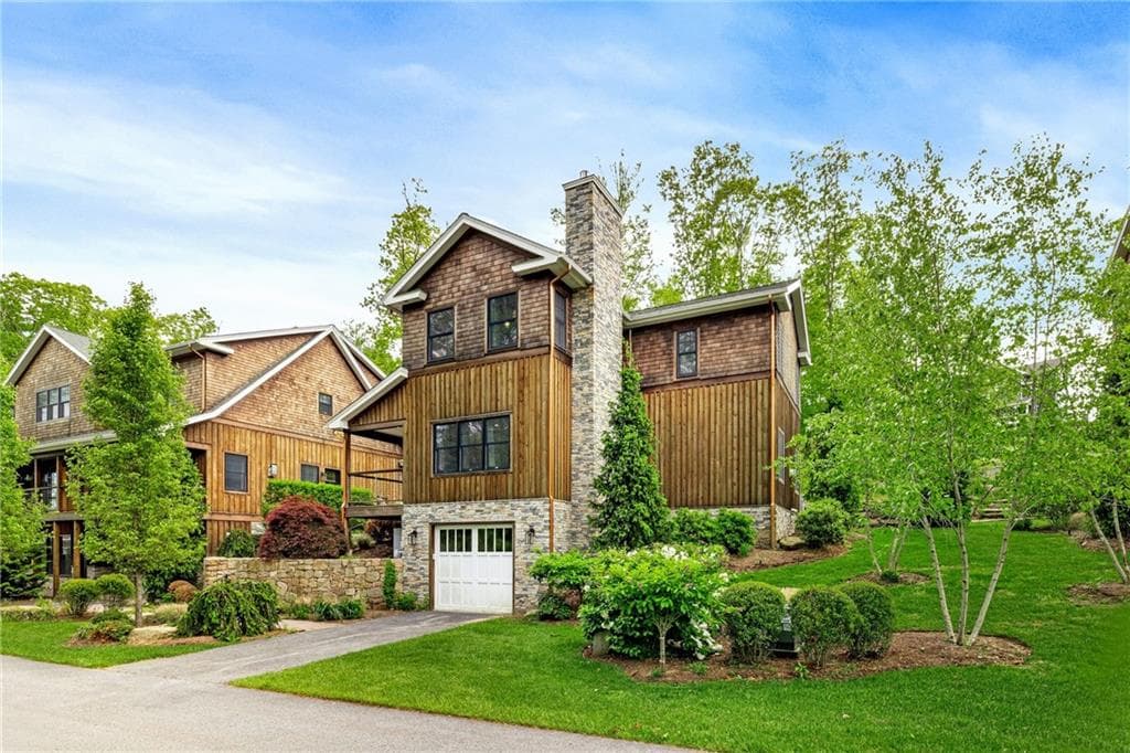 3 Gardenia Drive #M6 - Photo 2