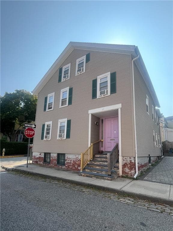 27 Mount Vernon Street #2