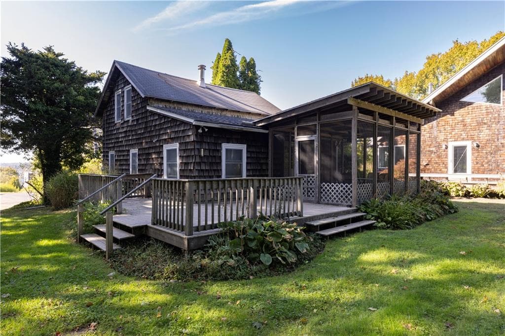 48 Ocean Avenue - Photo 3