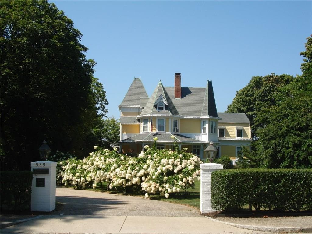 589 Bellevue Avenue