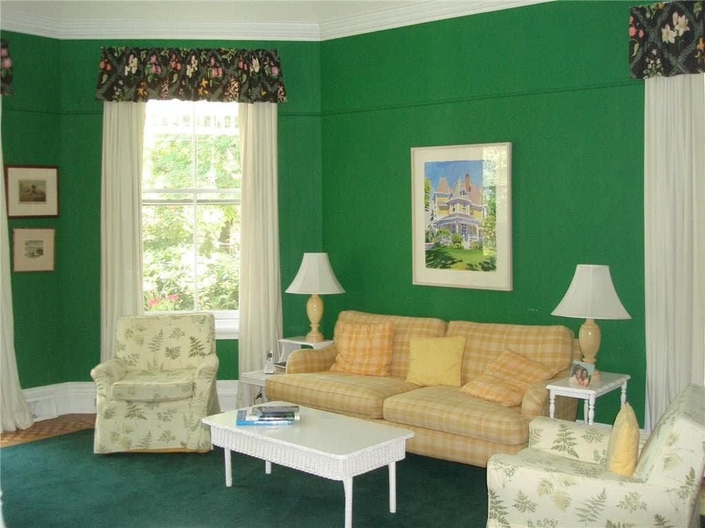 589 Bellevue Avenue - Photo 5