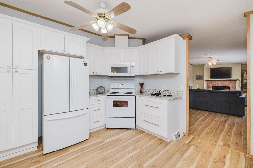 21 Nightingale Lane - Photo 3