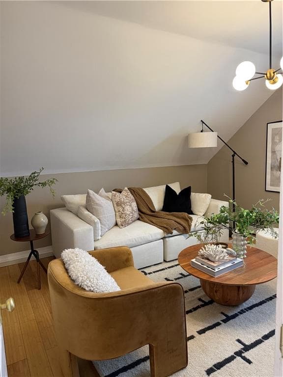 208 Sabin Street - Photo 2
