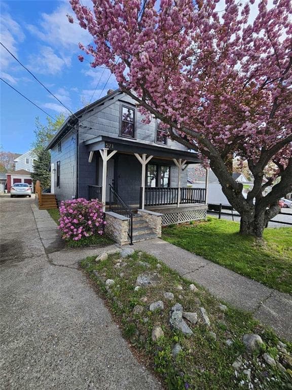 571 Winter Street - Photo 4