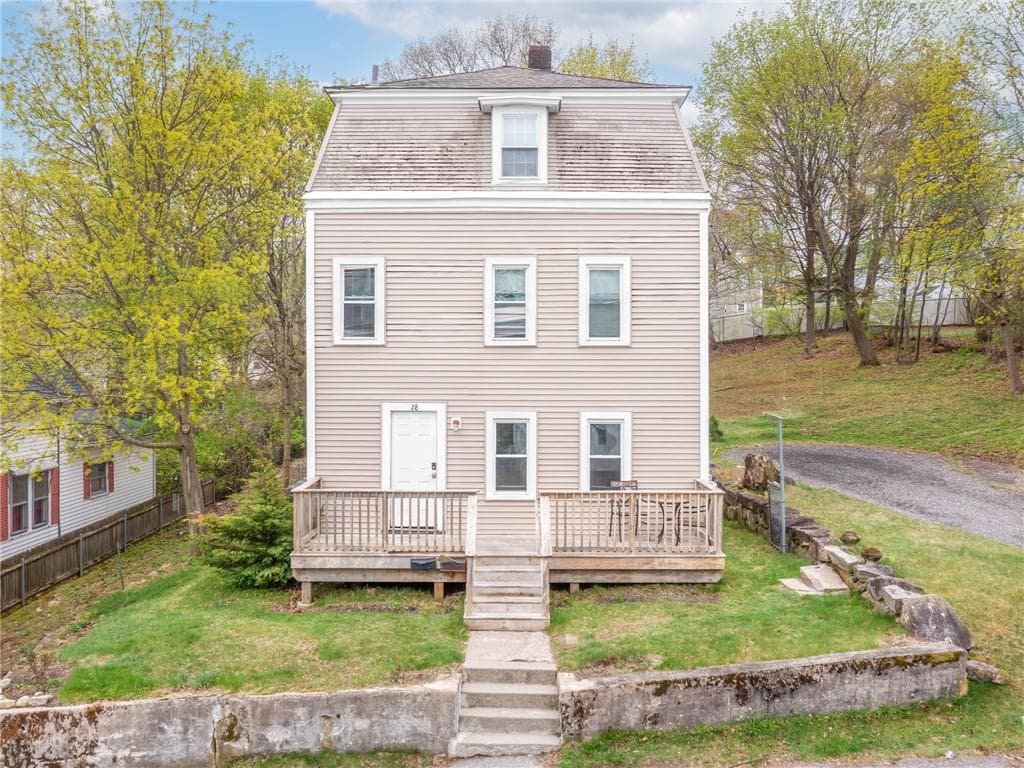 28 Youngs Avenue
