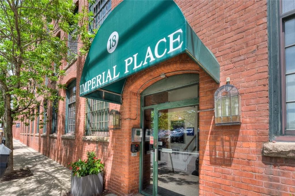 18 Imperial Place #3A