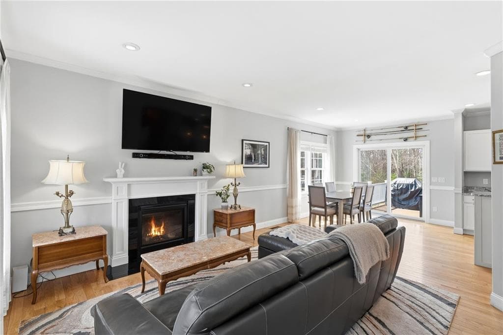 50 Greenbrier Circle - Photo 3
