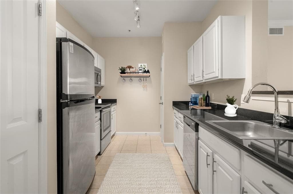1000 Providence Place #270 - Photo 3