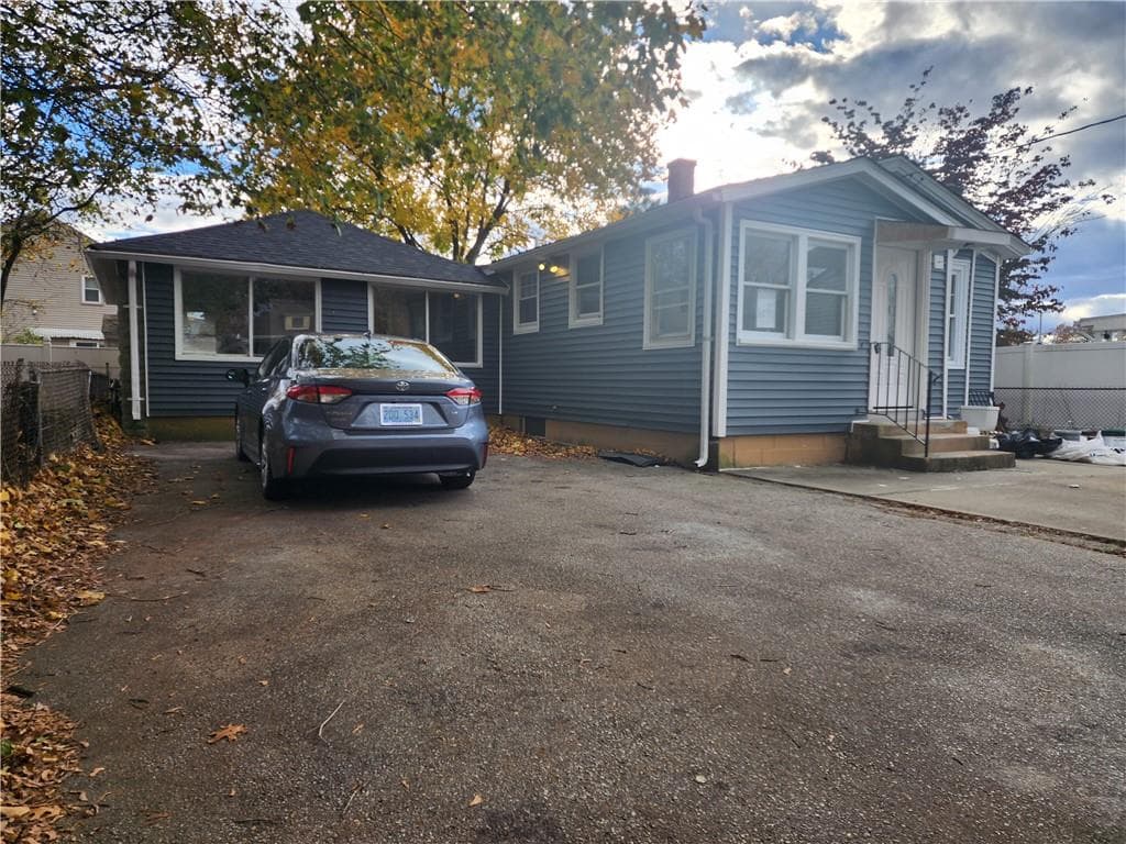39 Chaplin Street - Photo 4