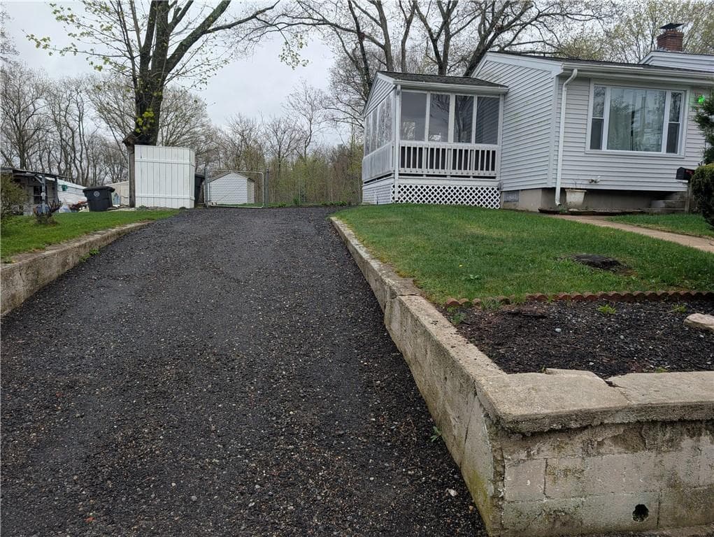 376 Fairview Avenue - Photo 2