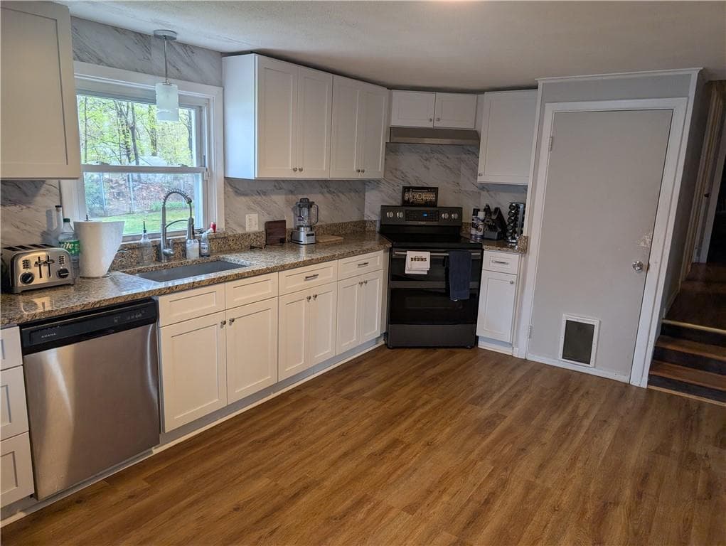 376 Fairview Avenue - Photo 4