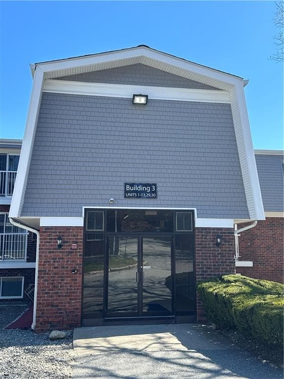 300 Smithfield Road #3-12