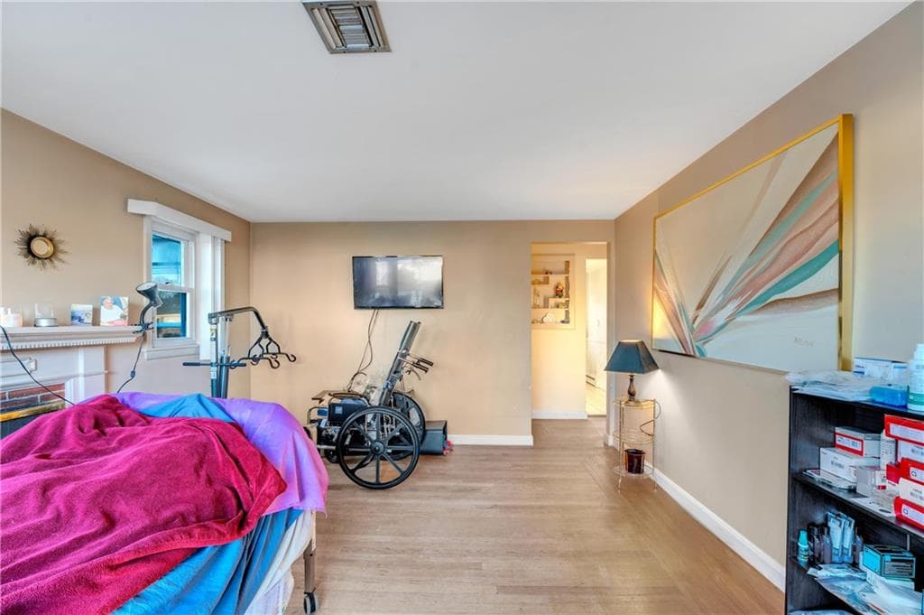 92 Weeden Avenue - Photo 5