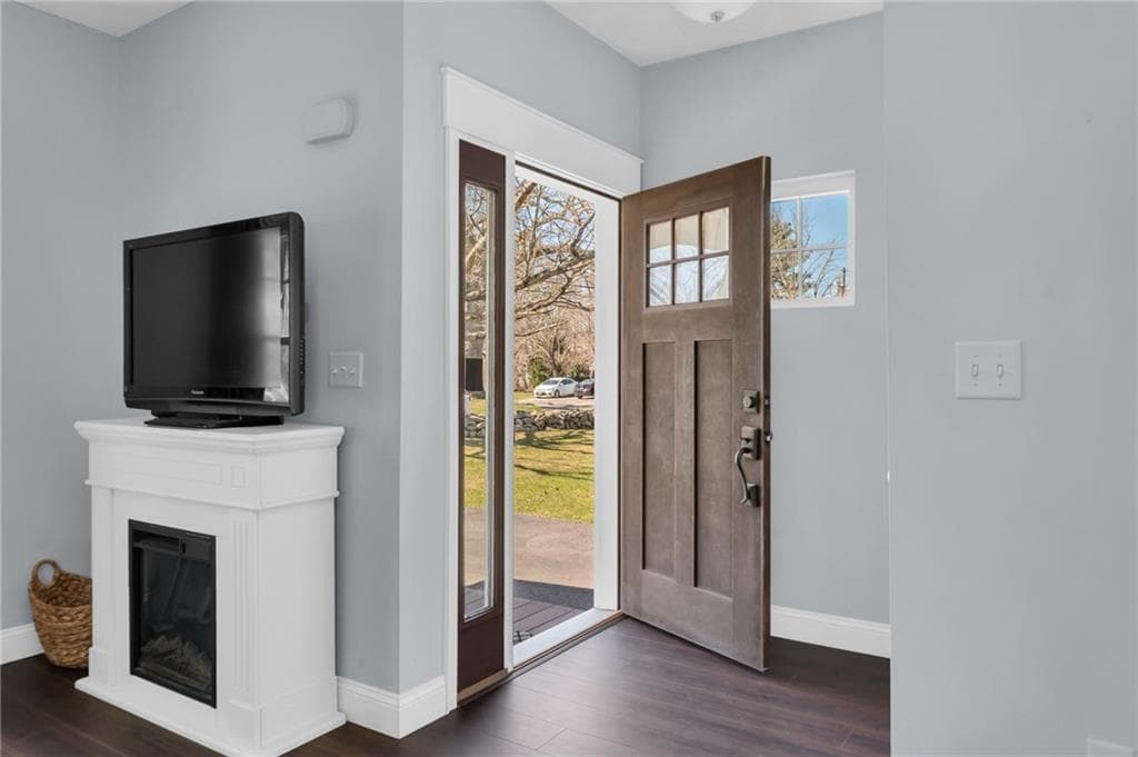 222 Pettaconsett Avenue - Photo 5