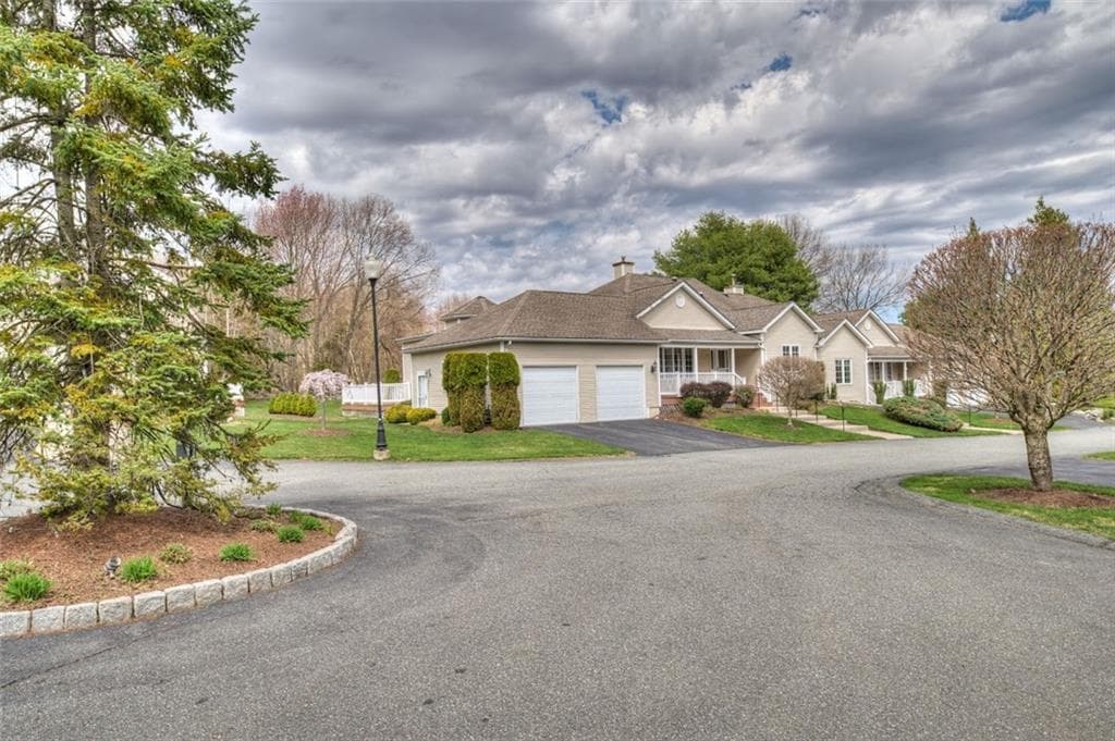 3 Dairy Farm Drive - Photo 3