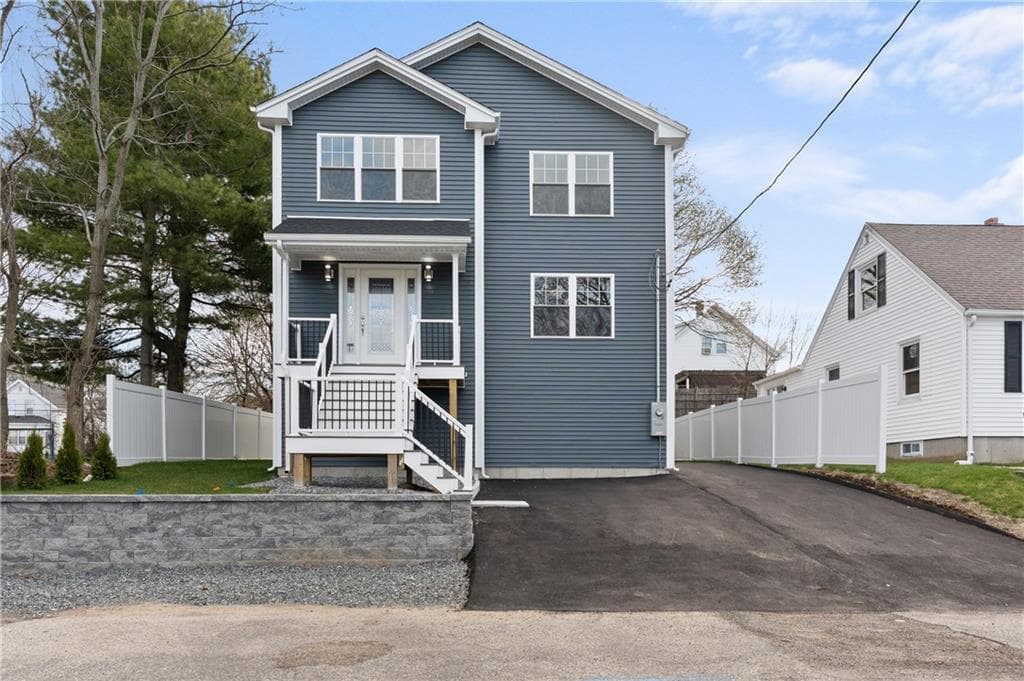 40 Allendale Avenue