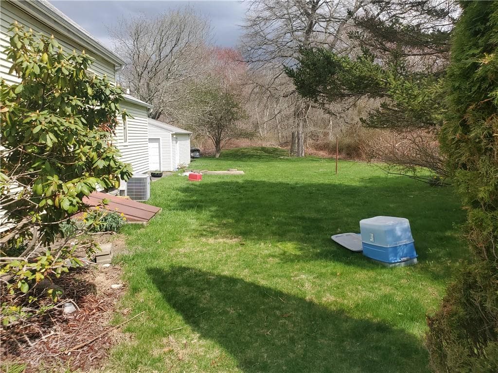 10 Young Avenue - Photo 3