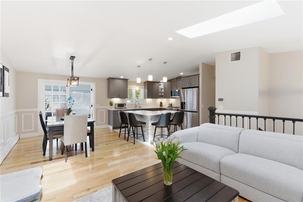 48 Columbus Avenue - Photo 3