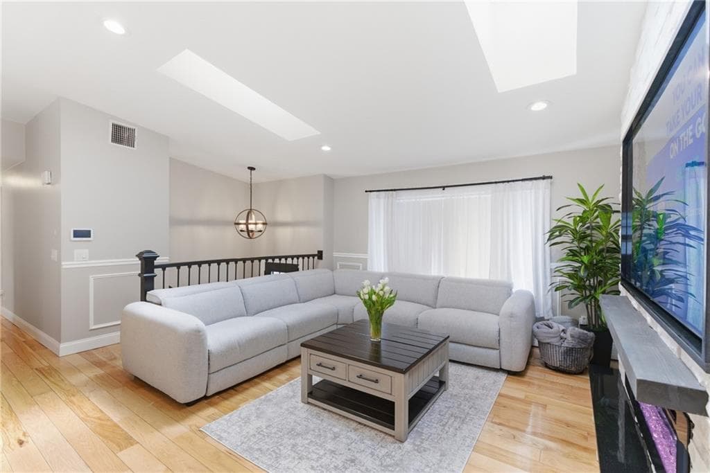 48 Columbus Avenue - Photo 5