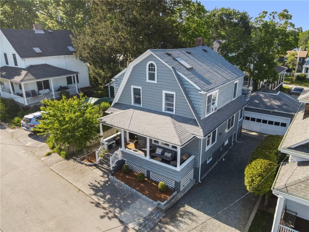 23 Lawn Avenue - Photo 4