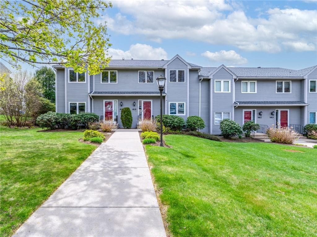 40 Waterview Drive #B