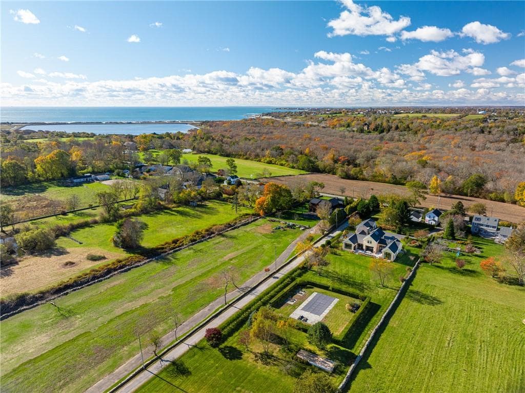 424 Third Beach Road - Photo 5