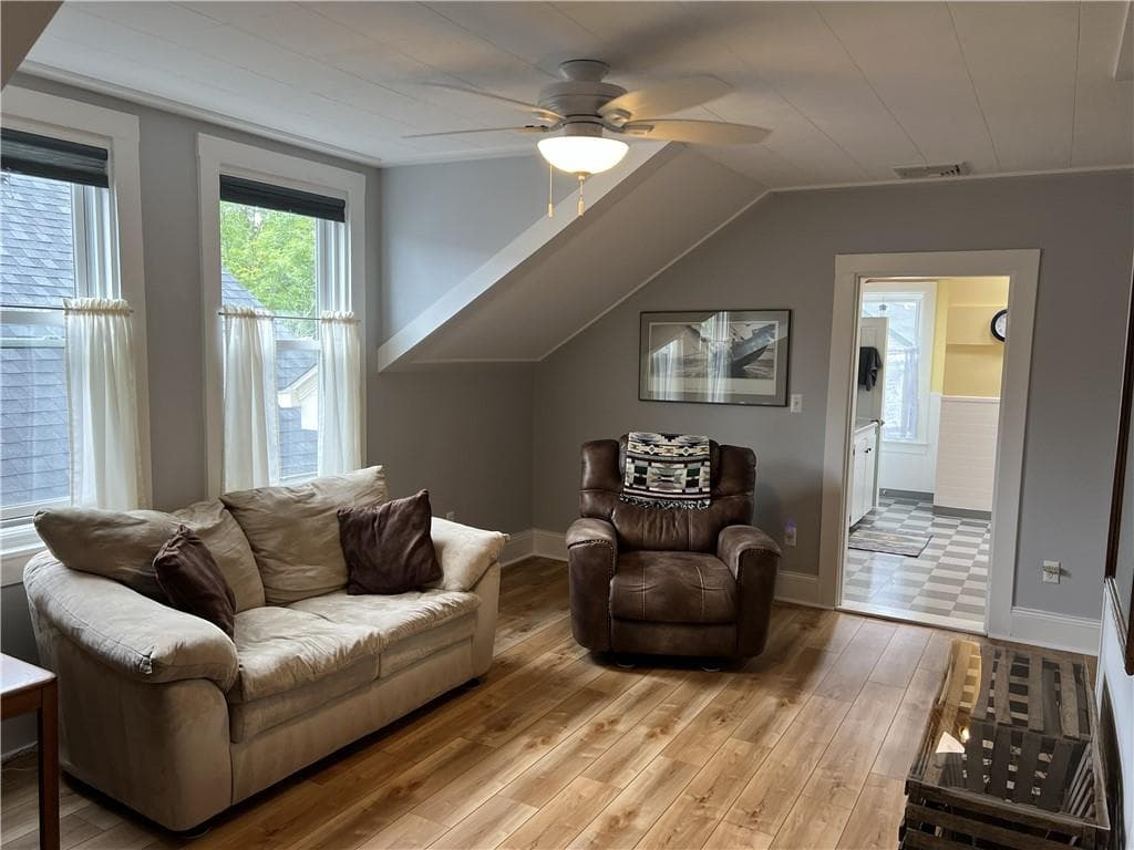 13 Newport Avenue #3