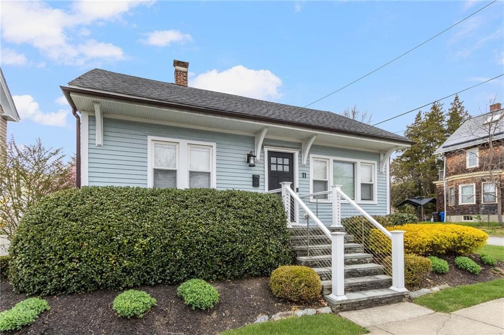 11 Eustis Avenue - Photo 2