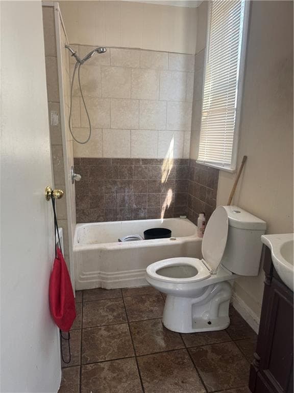 25 Wesleyan Avenue #1R - Photo 5