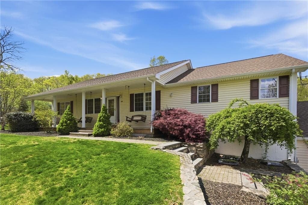 99 Burlingame Road - Photo 2