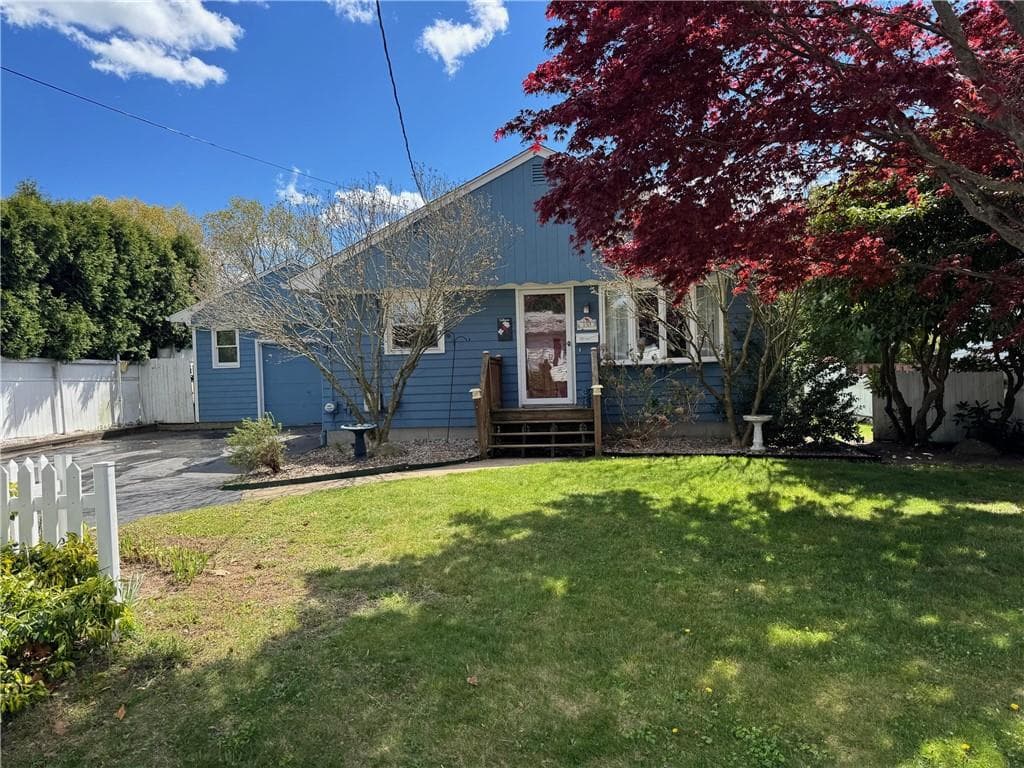 150 Salem Avenue - Photo 2