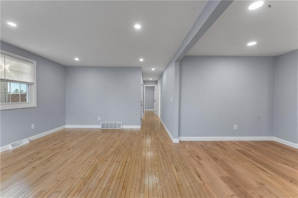 251 Juniper Street - Photo 5