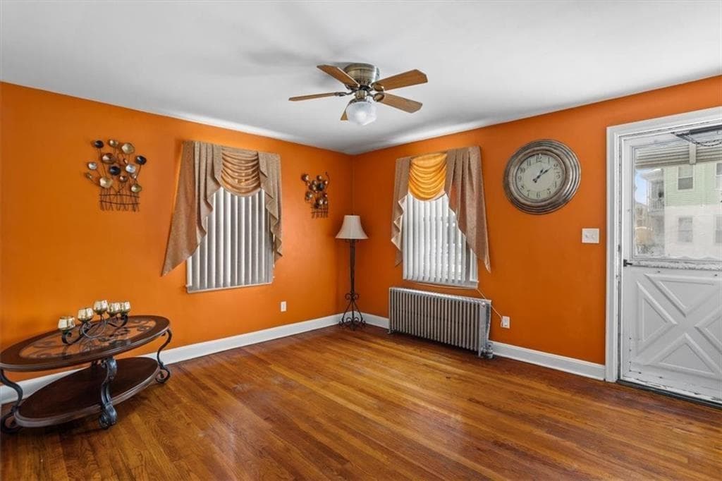 39 Clinton Street - Photo 2
