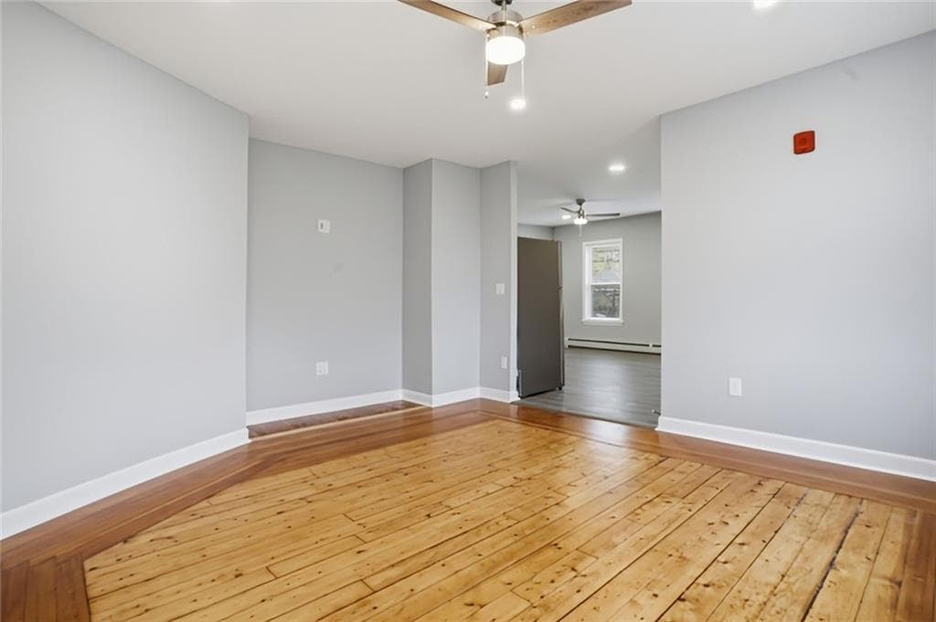 188 Division Street #2R - Photo 3