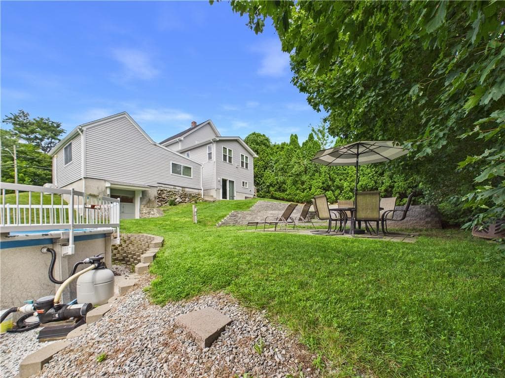 36 Bellevue Avenue - Photo 5