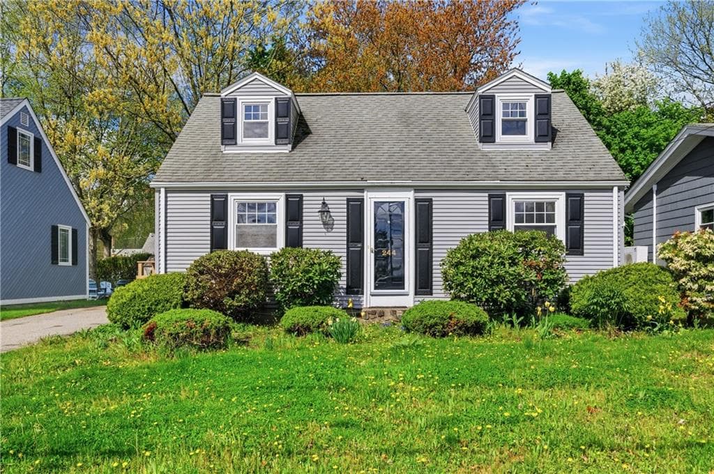 244 Williams Street - Photo 2