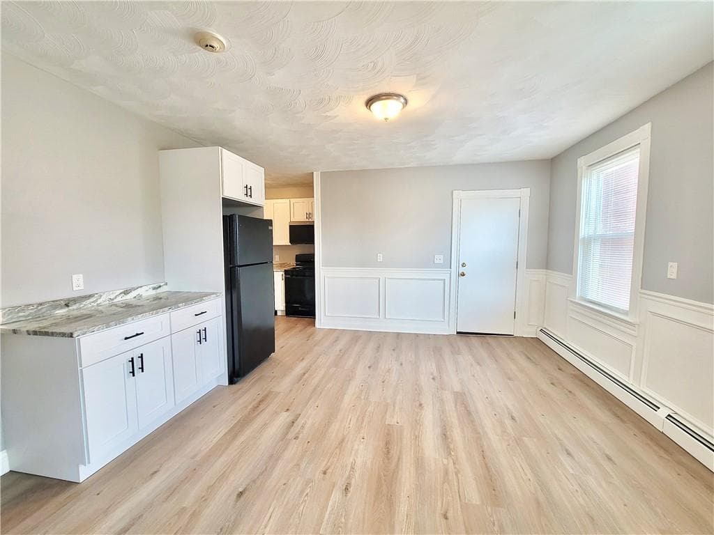 524 Charles Street #1R - Photo 3