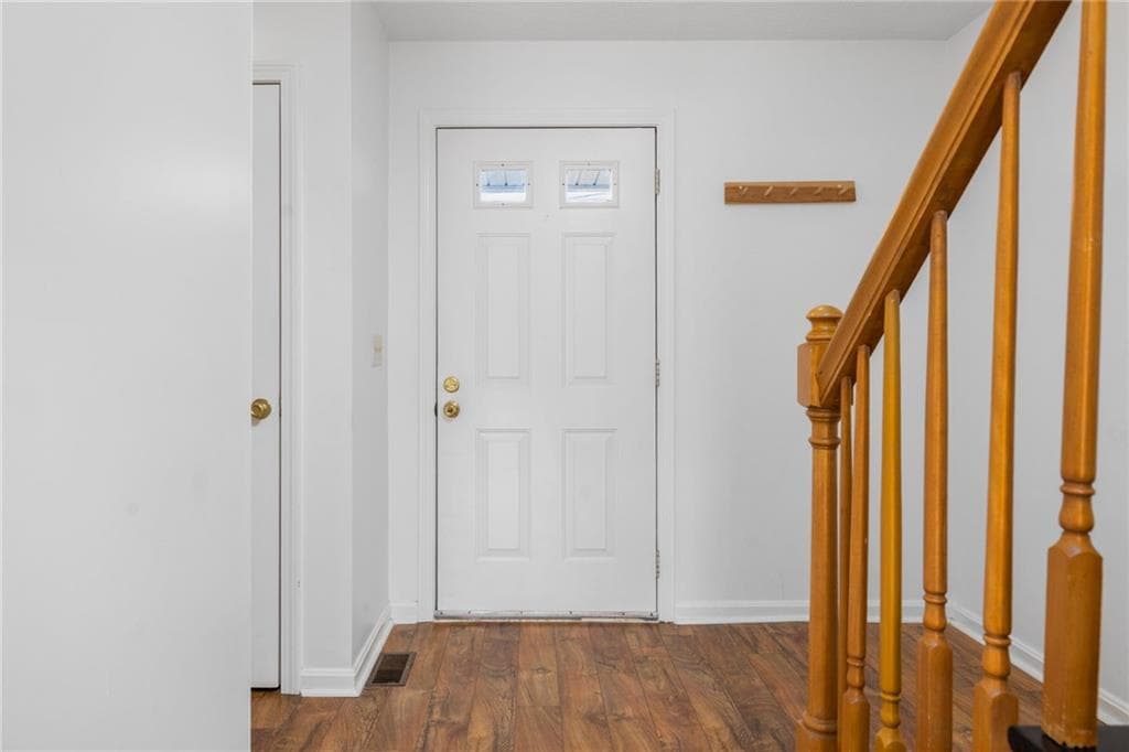 4 Smithfield Road #18 - Photo 4