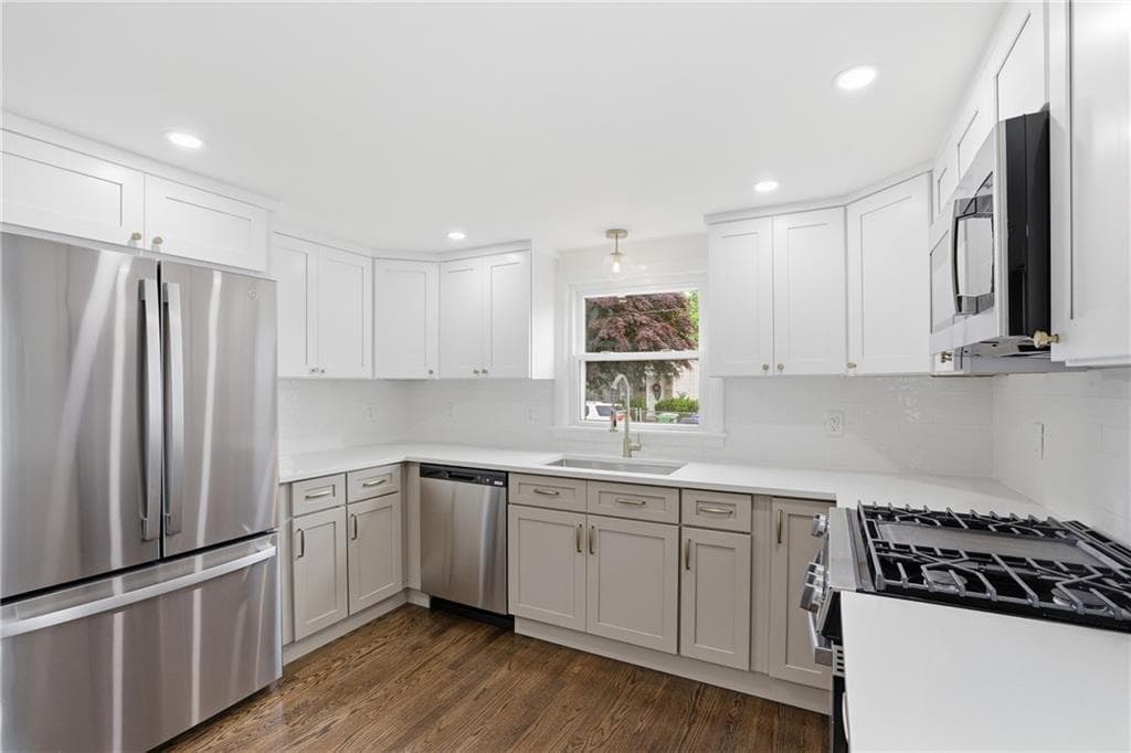 50 Prentice Avenue - Photo 5