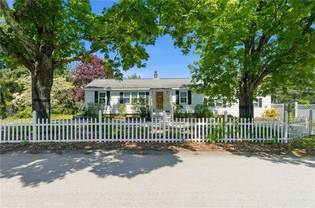 46 Kenyon School Road