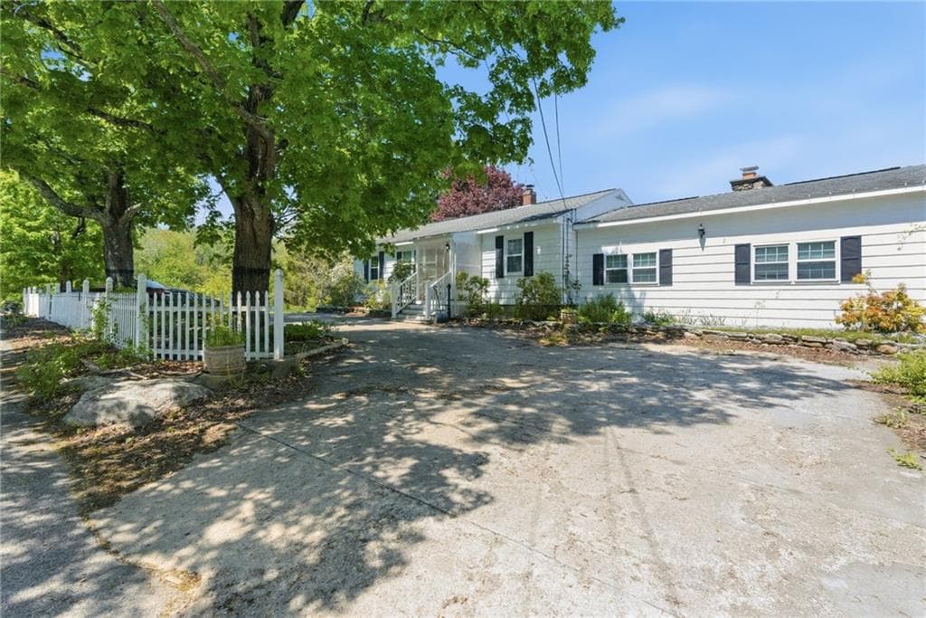 46 Kenyon School Road - Photo 5