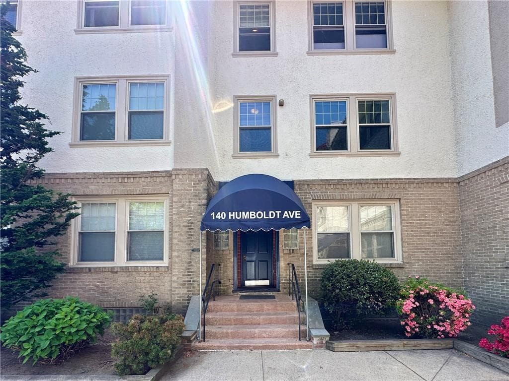 140 Humboldt Avenue #1 - Photo 2