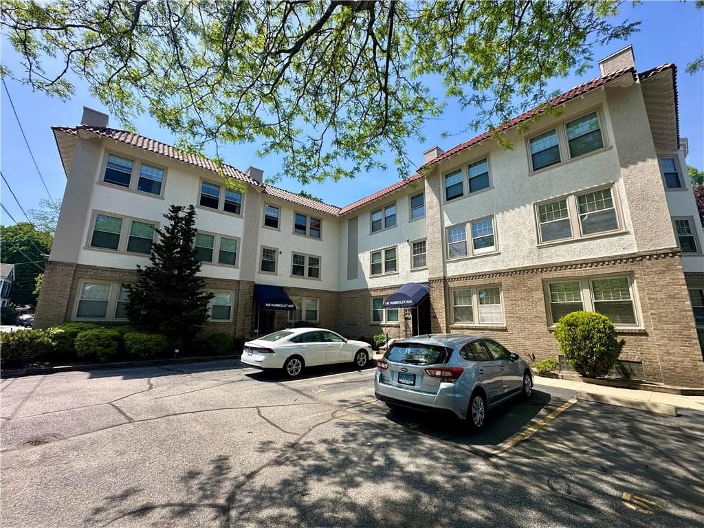 140 Humboldt Avenue #1