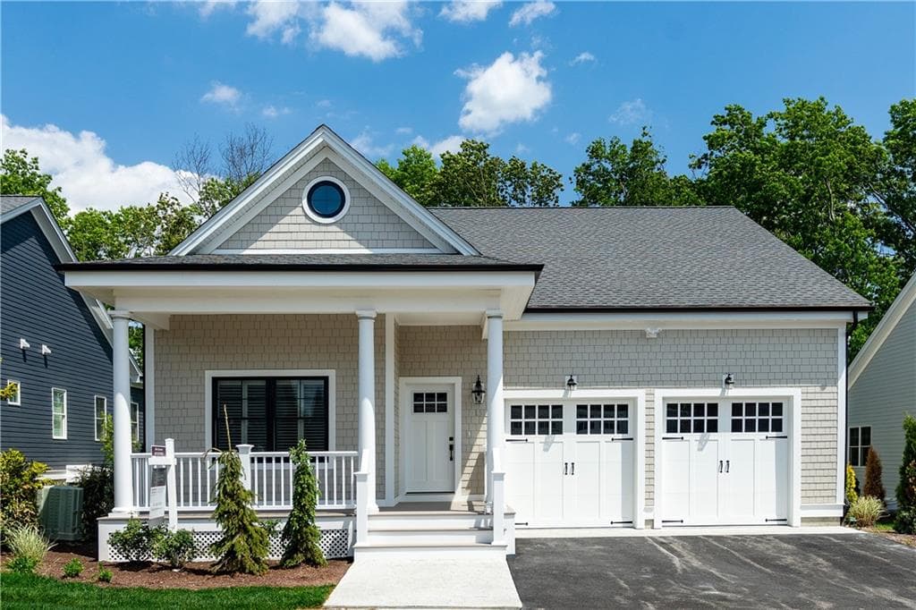 15 Hampton Road #20 - Photo 1