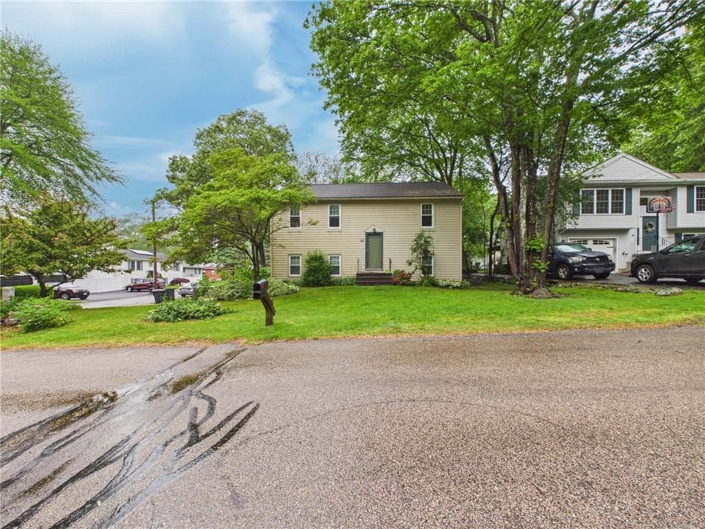 55 Betony Road - Photo 2