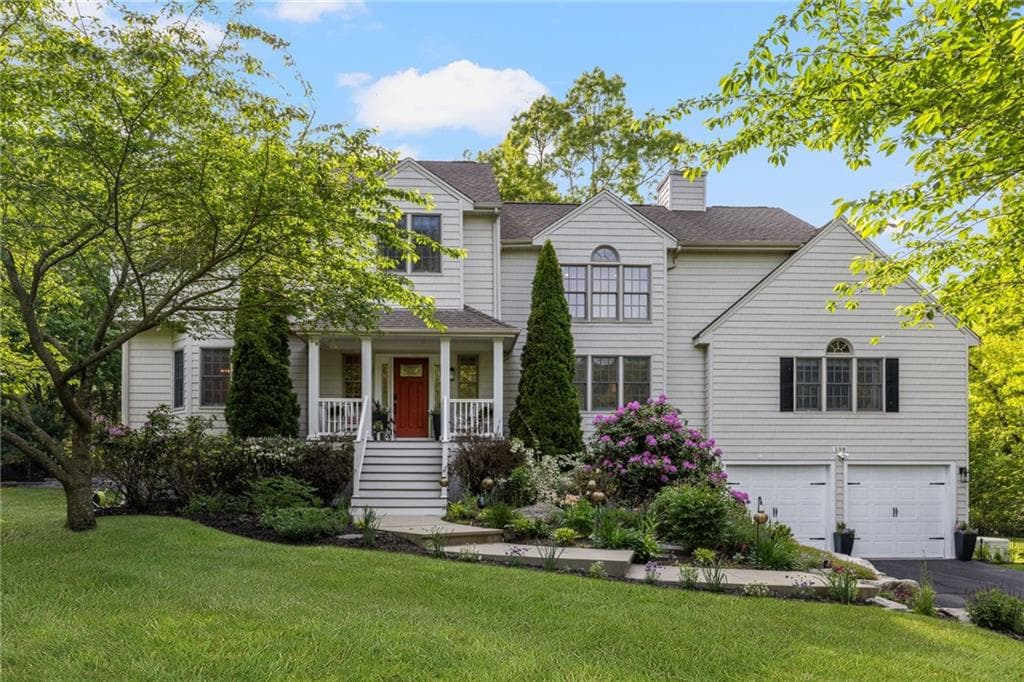 138 Chestnut Street - Photo 1