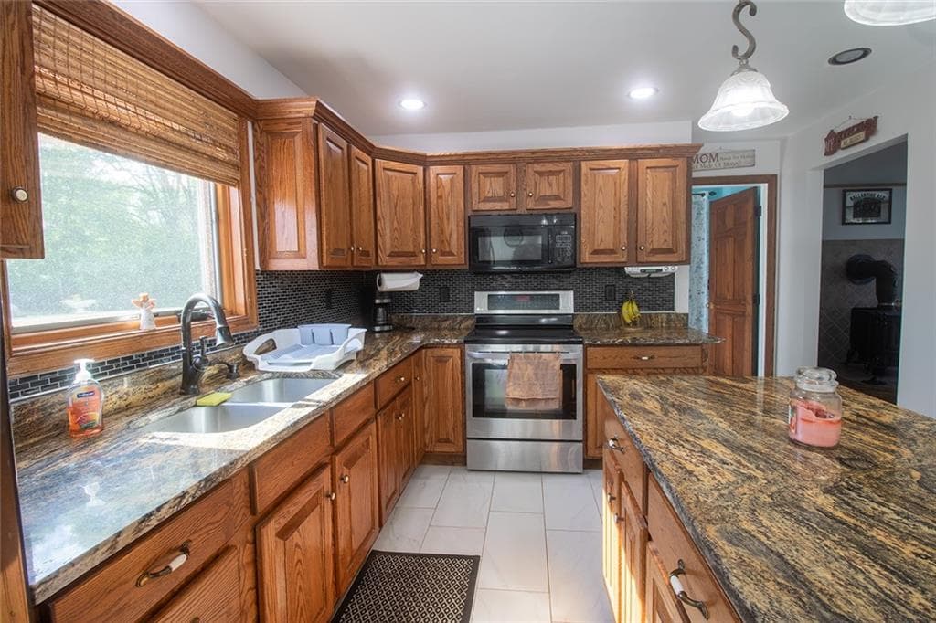 21 Bailey Hill Road - Photo 5
