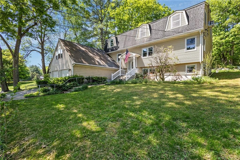 416 Farnum Pike